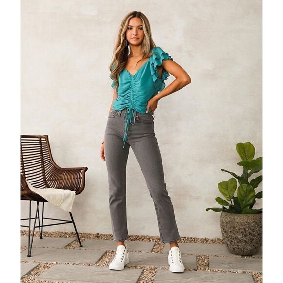 NWT Levi's Wedgie Straight Cropped Jeans in Cosmic Comet, Size 00 X Short, 24x28 - Picture 5 of 16